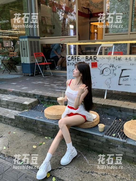 打开150cc黑料，欢迎你顺着入口一路吃瓜！
