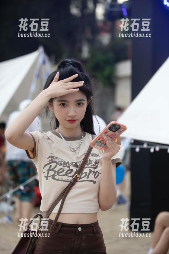 疑惑与惊喜并存，17吃瓜网的传送门，让你秒变吃瓜高手！