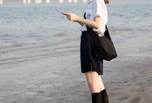 说好的新鲜“fun”呢？http://51cgapp的瓜让我有感触，要不要也敲个小小的“鸡”