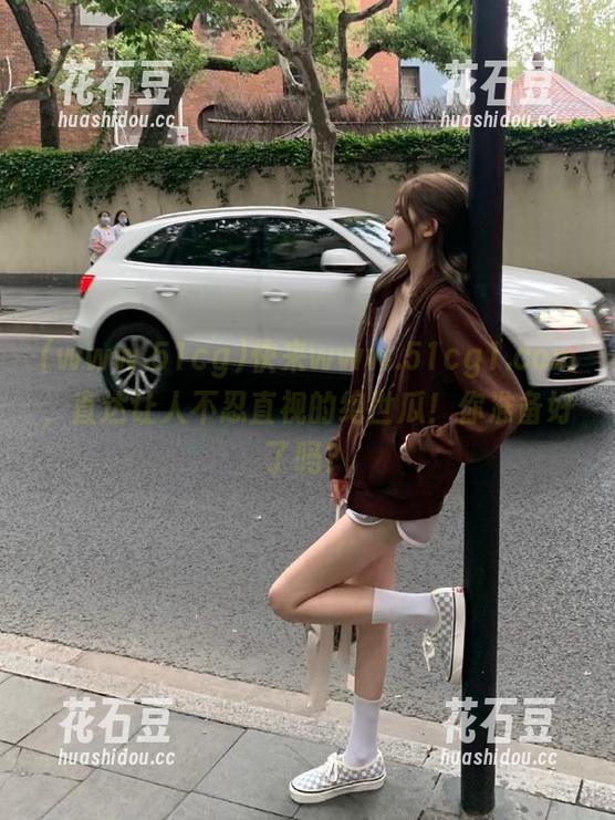 快来www.51cg1.com，直达让人不忍直视的绝世瓜！你准备好了吗？