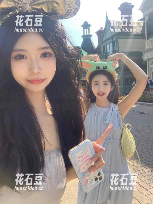 zztt36网址：今天你吃瓜了吗？邻居的小猫又在追小鸟呀！