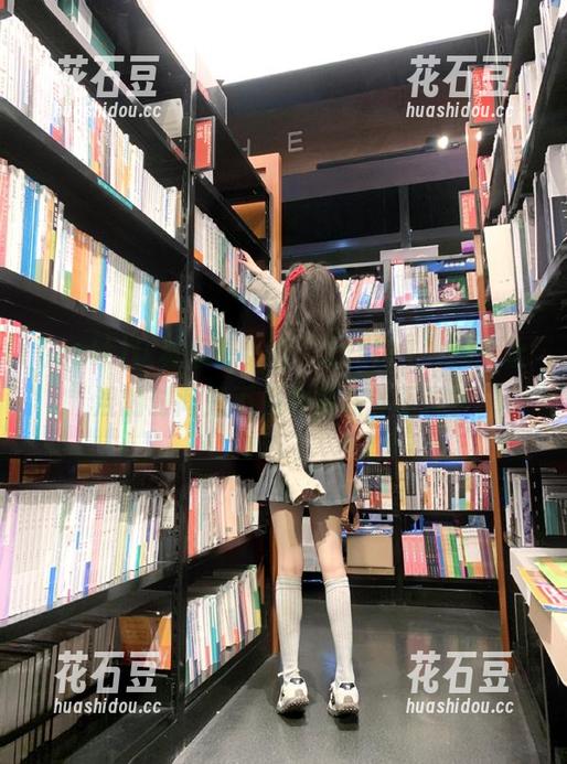 认真想想，在“zztt11”网页上混的时间是不是也算在外面混？