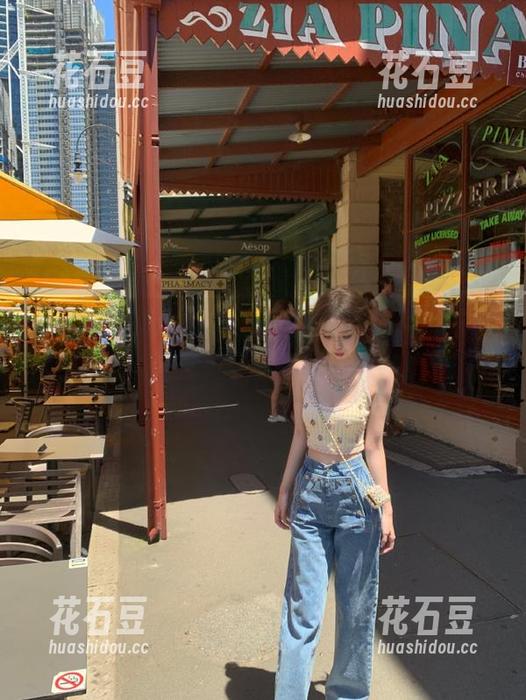 别让瓜落地，直达免费吃瓜网，为你风子收集奇葩快递！