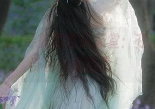 导航到吃瓜天堂：在这里，八卦比人还精彩！