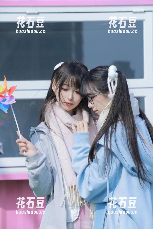 别人都在工作，我在吃瓜头条的链接里探索奇闻！