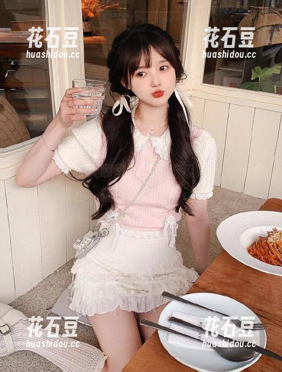 今天哪里有瓜？吃瓜网App直接链接，轻松追踪明星动态！
