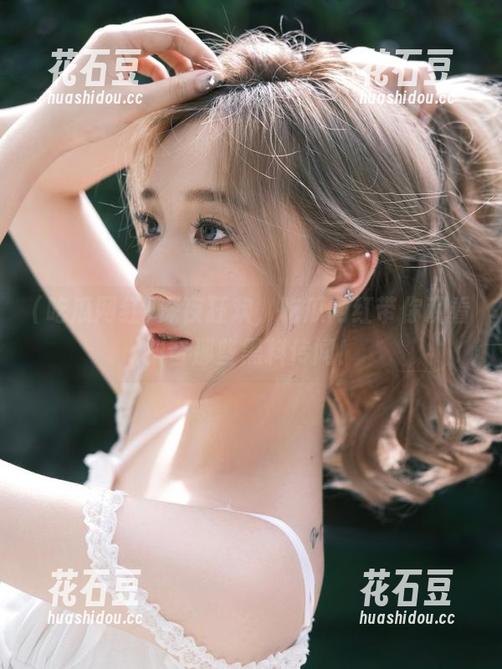 深夜狂欢，吃瓜网红带你观看抖音那些黑料传闻！