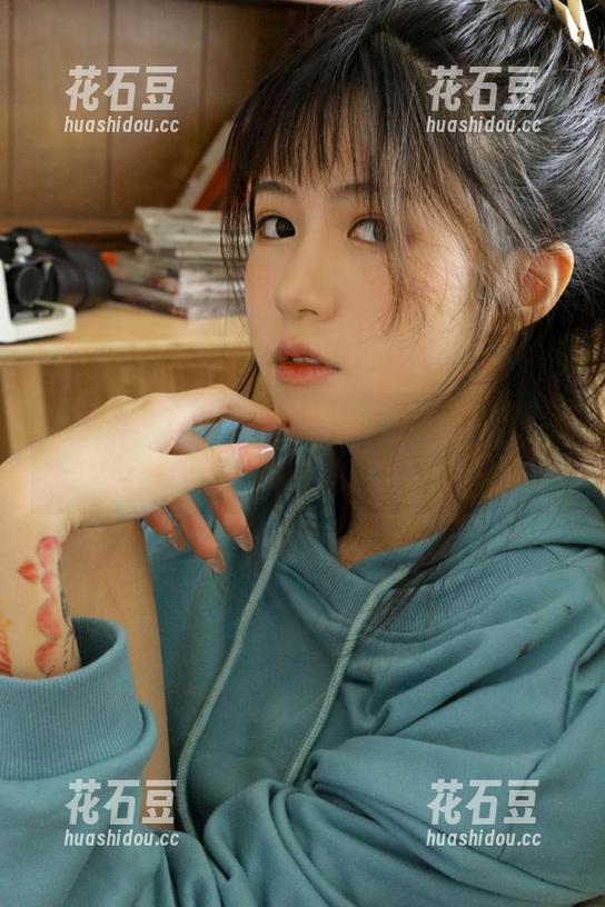 好莱坞黑料正能量，iOS用户的秘密武器，快来下载吧！