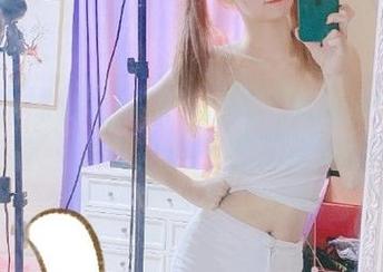 下载‘好莱坞黑料正能量’，从此走路都不会迷路！