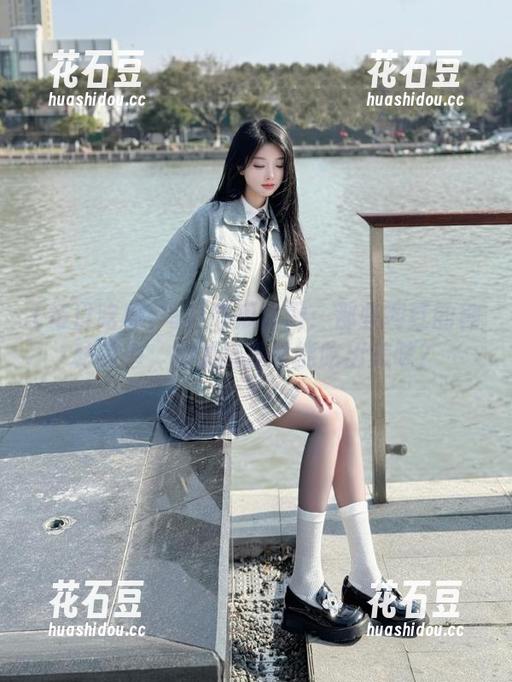 每日吃瓜 每日吃瓜官网:那些网红的神秘菜单,胸脯拖地真能吃出美味?
