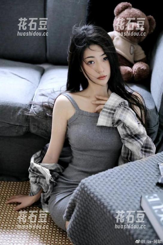 “海角吃瓜”：你还在吃西瓜？我已经海角吃瓜了，网站狂潮来袭！