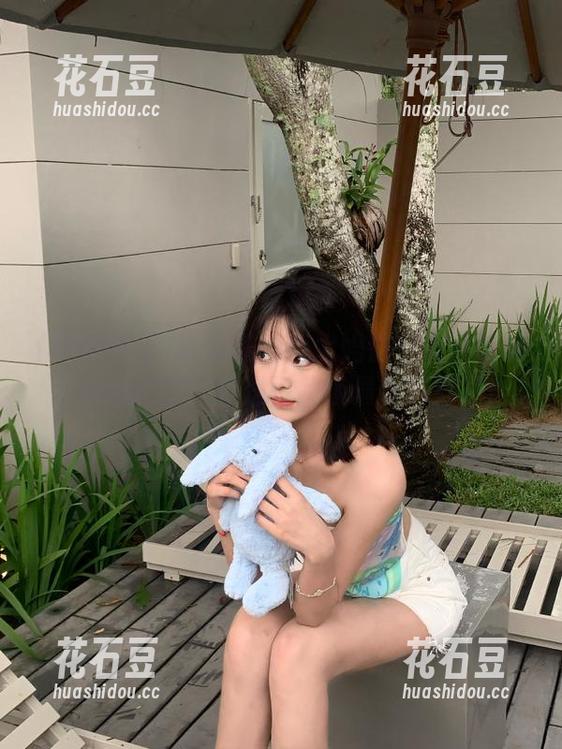 听说连隔壁大妈都在吃！快来“网曝吃瓜”传送门解锁最新八卦吧！
