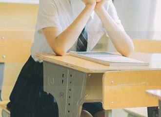 网曝黑料一波接一波，国产吃瓜反差好得让人想偷藏秘密！