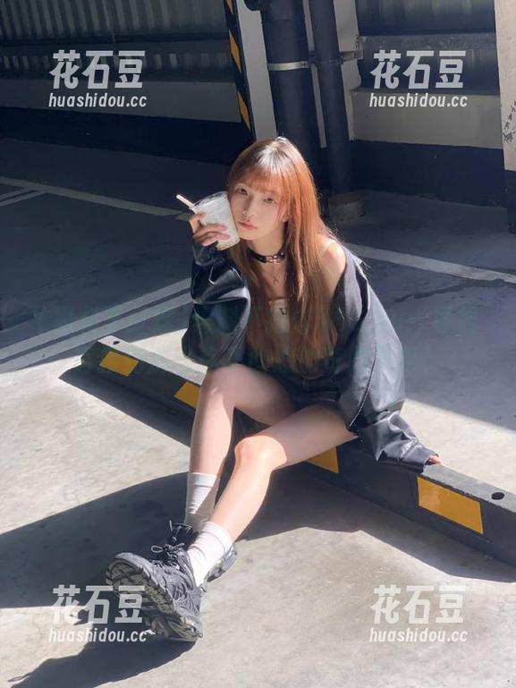 黑料不打烊166.su：导航直接到那些你不敢想的奇闻异事！