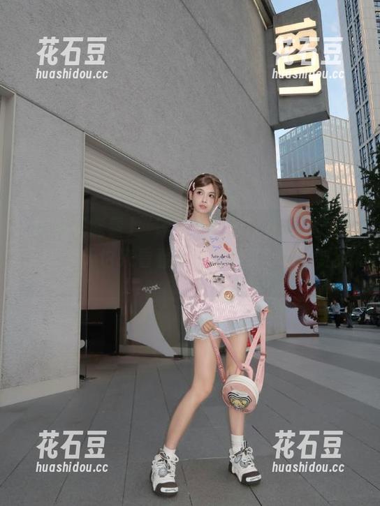 “黑料正能量index”更新了！今天也来看看谁又被拆穿了呢，哈哈。