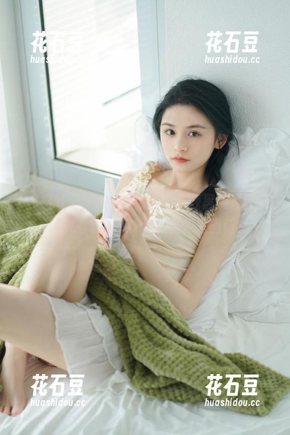 心里有块心病？下载黑料社app，保你瞬间把心事全都转发出门！