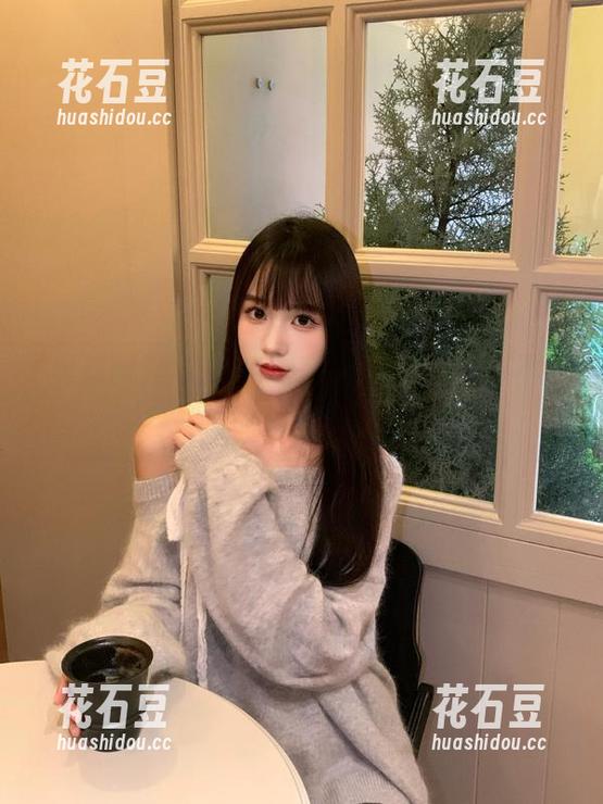 黑料网 黑料网APP导航在手,瓜停不下来,真想瘫在沙发上!