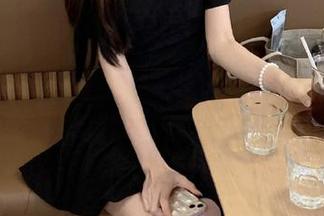 在“黑网料”app里，咱们打听的可都是那些隐秘的小秘密